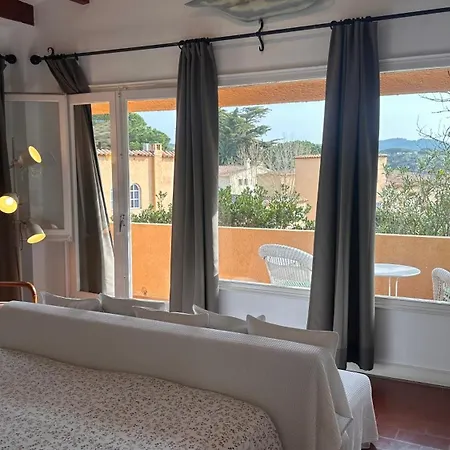 Casa Unica Con Jardin A 45 Metros De La Playa. Be * Palamos