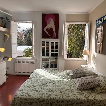 Casa Unica Con Jardin A 45 Metros De La Playa. Be