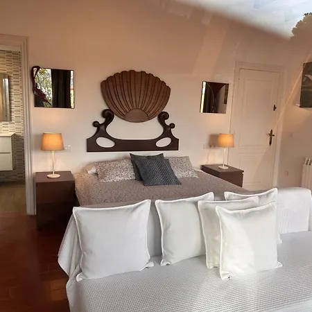 Casa Unica Con Jardin A 45 Metros De La Playa. Be