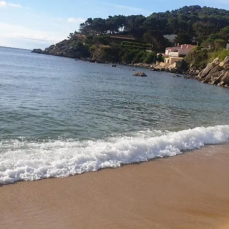 Casa Unica Con Jardin A 45 Metros De La Playa. Be *