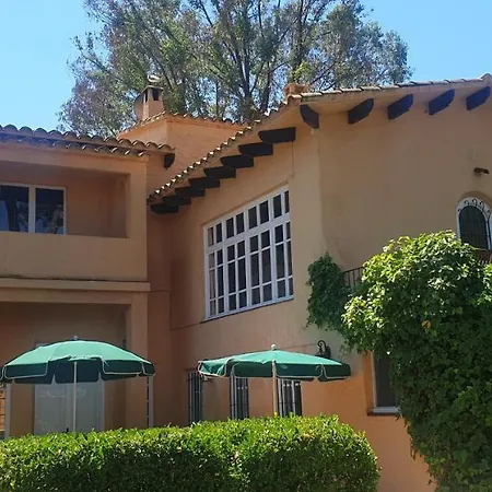 Villa Casa Unica Con Jardin A 45 Metros De La Playa. Be Palamos